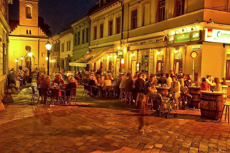 Blizko Stanice Apartment Kosice Center Ngoại thất bức ảnh